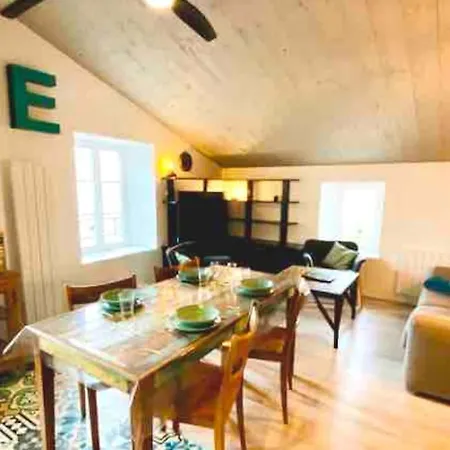 Idr-0023 - Maison Au Coeur Du Village Apartamento *